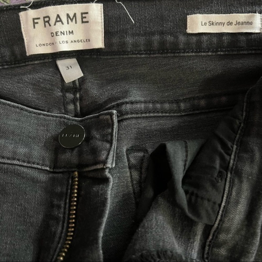 FRAME DENIM Le Skinny De Jeanne Black Ripped Knees Fray Hem Jeans Denim 31 - Picture 7 of 10